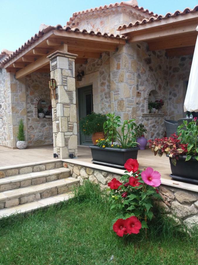 Villa Liberta Keri Exterior photo